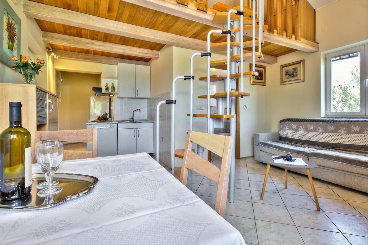 Lana House With Apartment Petrovija Dış mekan fotoğraf